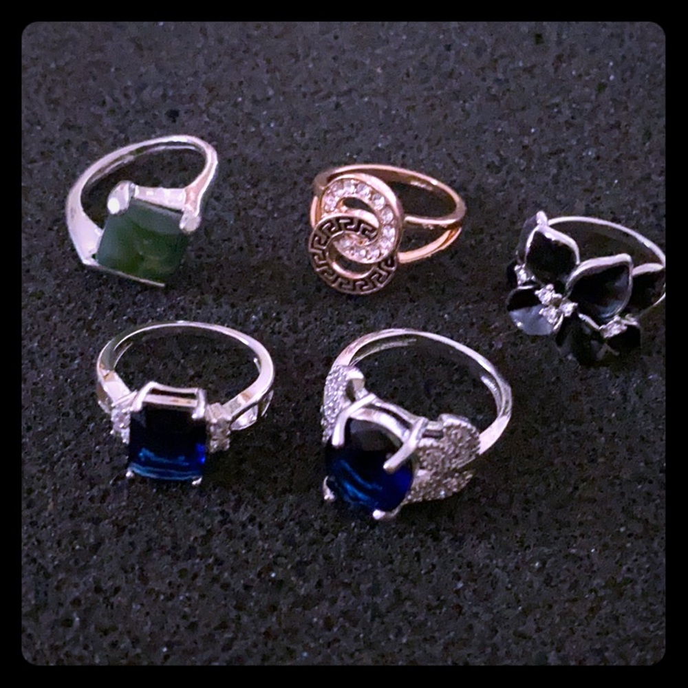 Beautiful bundle of rings in different sizes